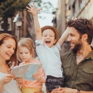 Meet your Posher, Clark